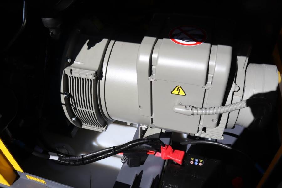 Atlas Copco QAS 40 ST3 Valid inspection, *Guarantee! Diesel, 4 2023 ATLAS COPCO - QAS 40 ST3 - 61584 QAS 40 ST3 Valid insp...