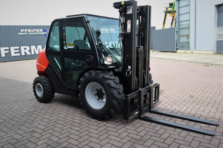 Manitou MC25-4 Valid Inspection, *Guarantee, Diesel, 4x4 D 2022 MANITOU - MC25-4 - 61570 MC25-4 Valid Inspection, *Guarant...