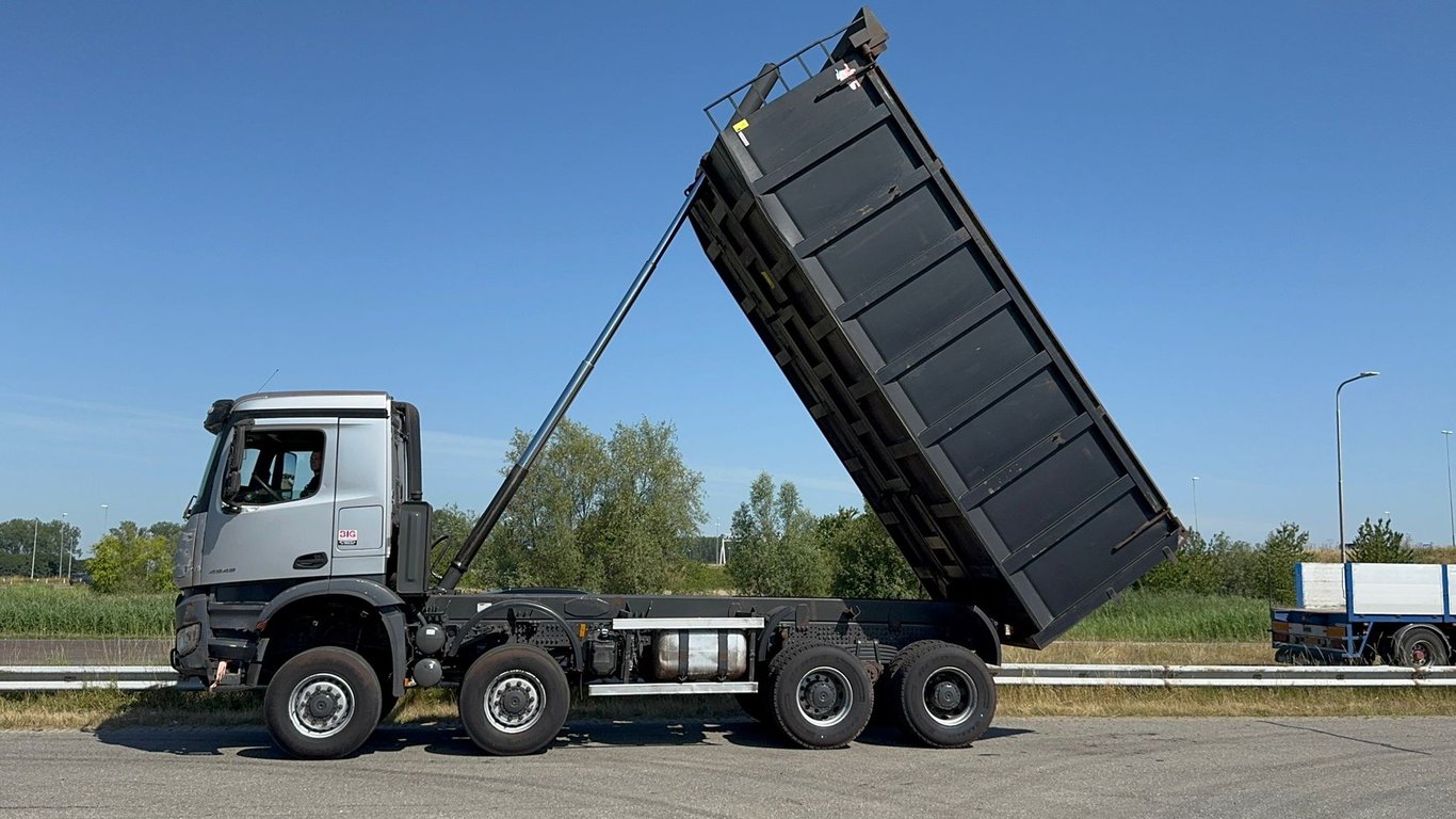 MercedesBenz Arocs 4848 8x8 tipper 2019 00033391 MercedesBenz Arocs 4848 8x8 tipper 2019 1 Tipper trucks image 11