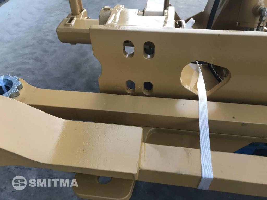 CAT 160M 2025 903463 160M 2025 0 image 4