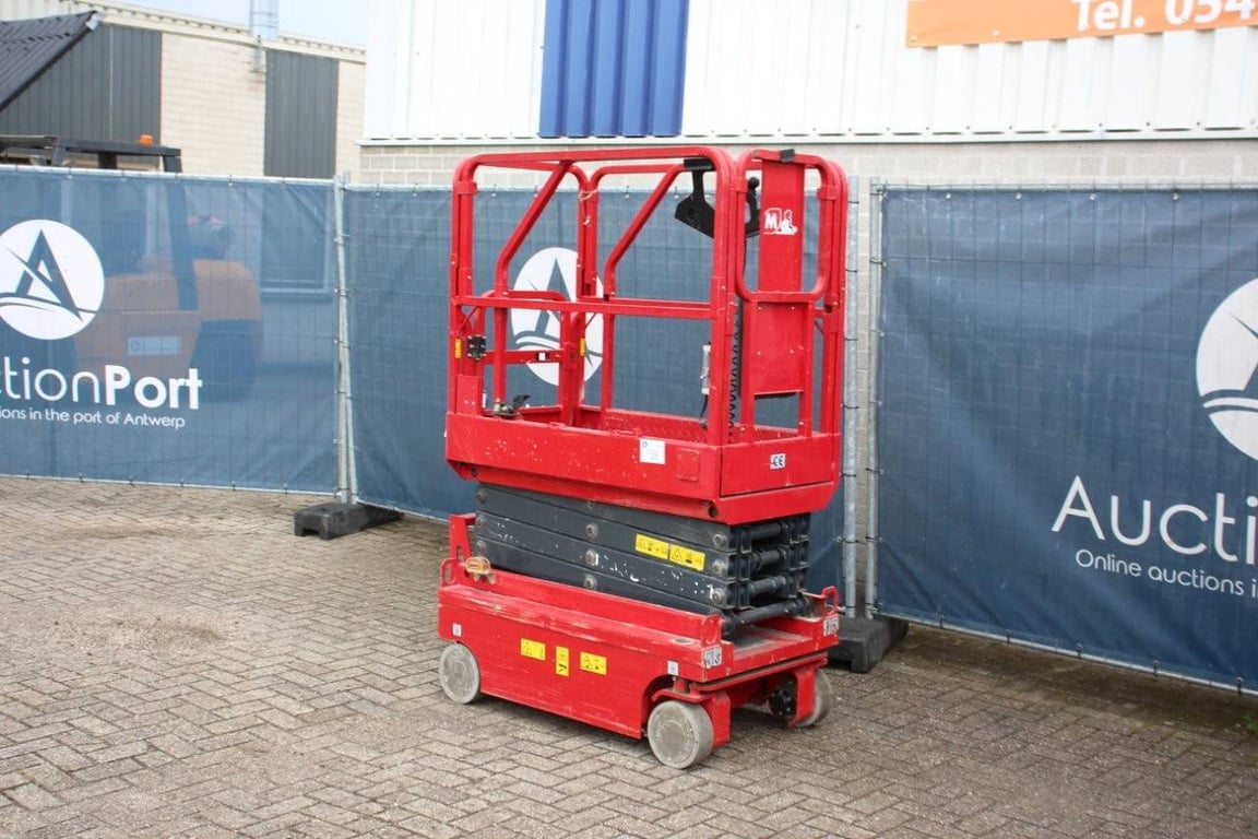 Scissor lift Magni EP5060STE Electric 5.6m 2018 2018 MAGNI EP5060STE 2018 1 Scissor Lifts image 3