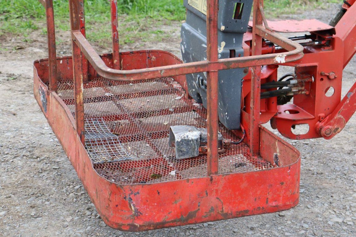 JLG 450AJ Diesel 15.72m Articulated Boom Lift 1999 1999 450AJ 1999 1 image 12