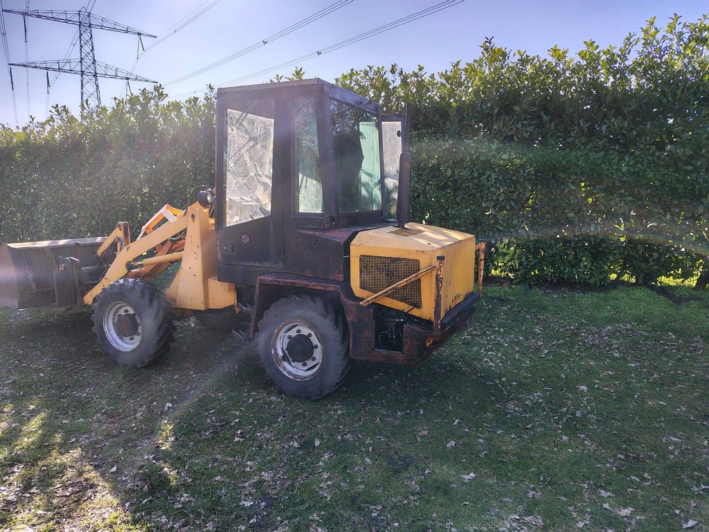 Shovel Pope RL1051 Diesel Paus RL1051 1 Wheel Loaders image 3