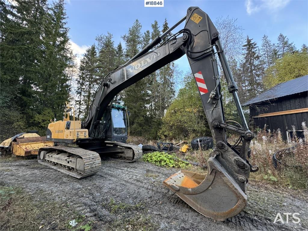 Volvo EC210CL Crawler Excavator w/ Tiltrotator & 2 Bucke 2008 18846 EC210CL Crawler Excavator w/ Tiltrotator & 2 Bucke 200...