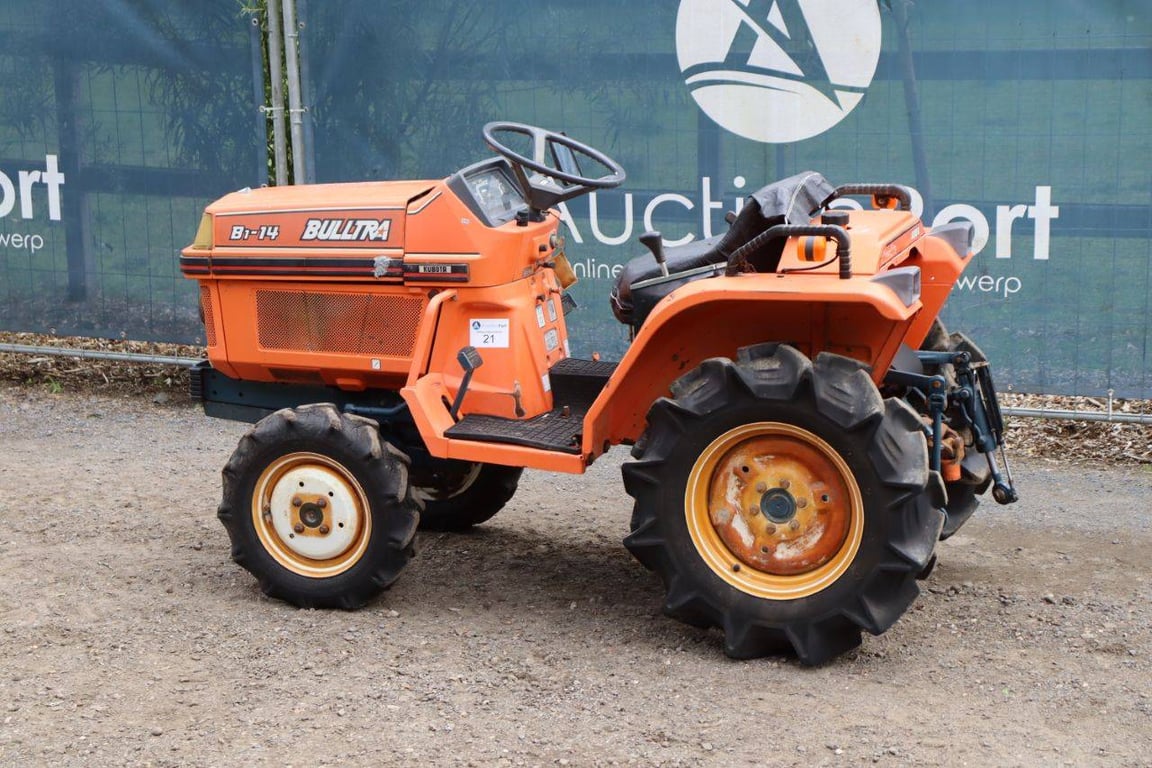 Mini tractor Kubota B1-14 Bulltra Diesel 14.5hp B1-14 Bulltra 1 image 3