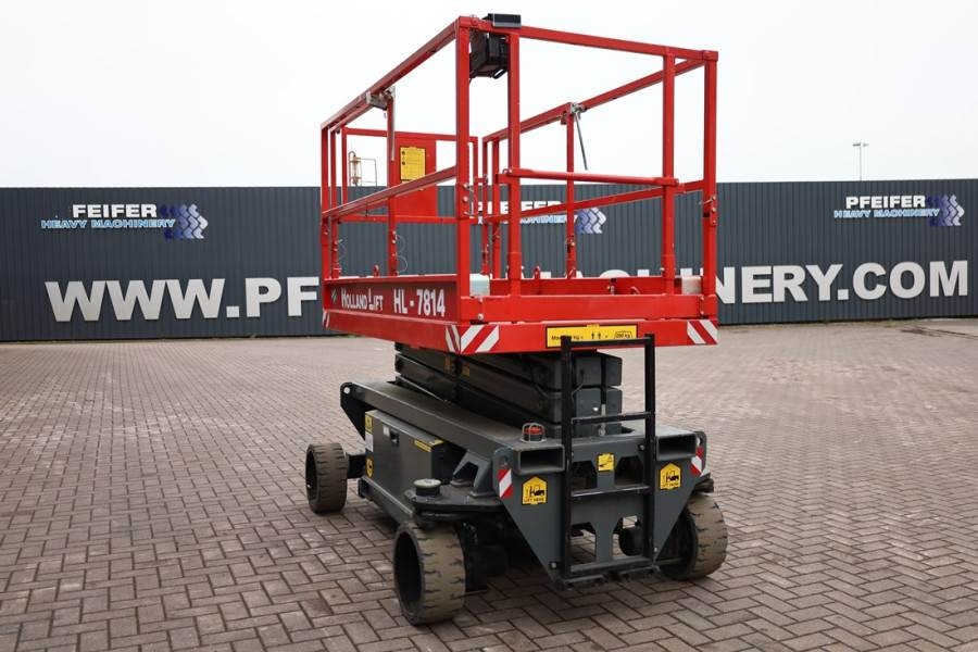 Holland Lift Ecostar HL-7814 Electric, 10m Working Height, 450k 2015 HOLLAND LIFT - Ecostar HL-7814 - 63504 Holland lift E...