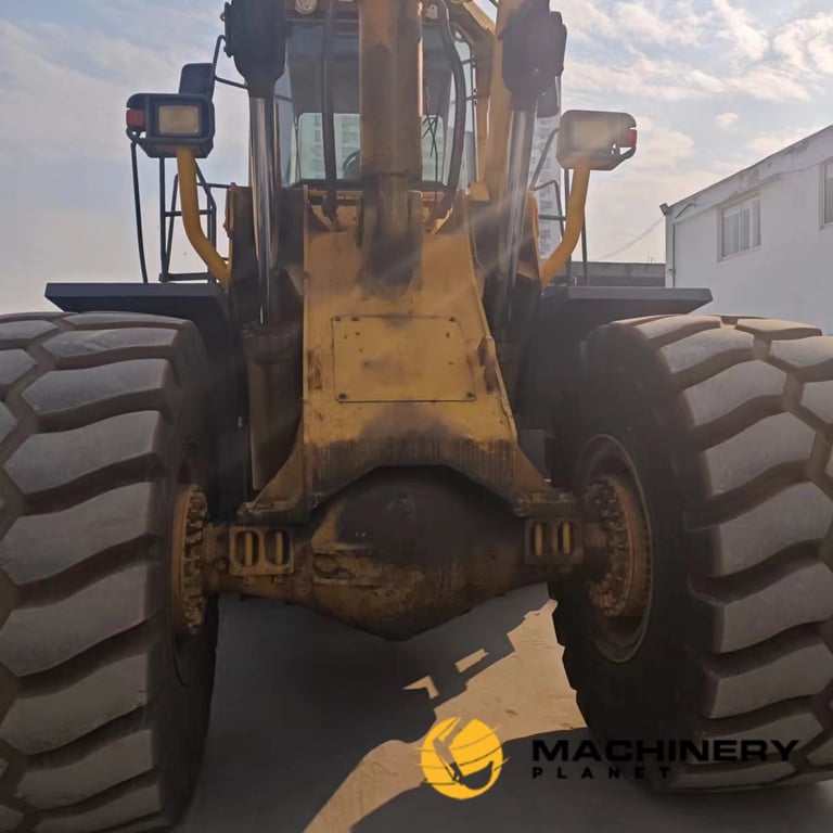 Heavy machinery product image - Image 2 of 10