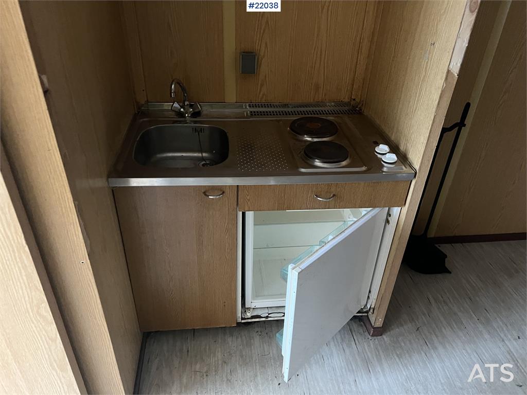 20 fot container m/ wc, dusj, vask, varmtvannsbere 2000 22038 20 fot container m/ wc, dusj, vask, varmtvannsbere 2000 1 im...