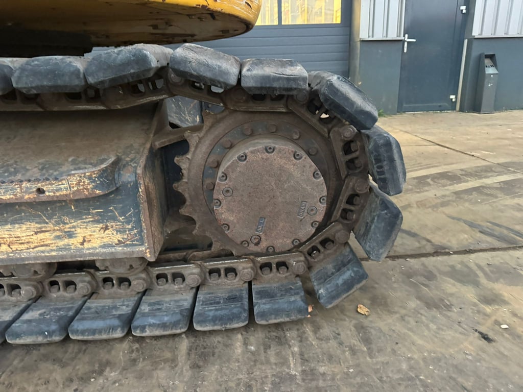 Komatsu PC138-11 2017 00033777 PC138-11 2017 1 image 12