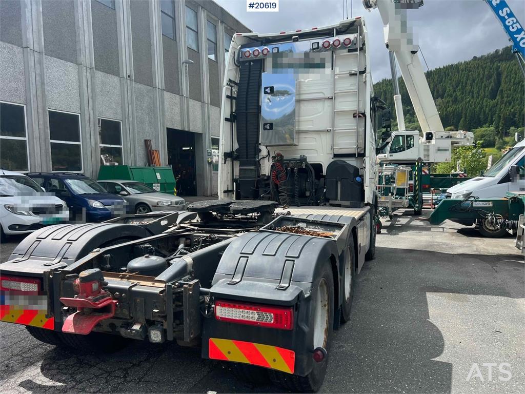 Volvo FH650 6x4 Tractor w/ 2013 HRD 3 axle jumbo trolley 2019 20619 FH650 6x4 Tractor w/ 2013 HRD 3 axle jumbo trolley 201...