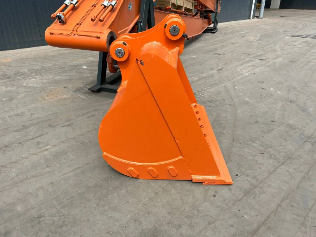 Hitachi ZX210 18m Set Long Reach Equipment 2025 904875 ZX210 18m Set Long Reach Equipment 2025 0 image 11