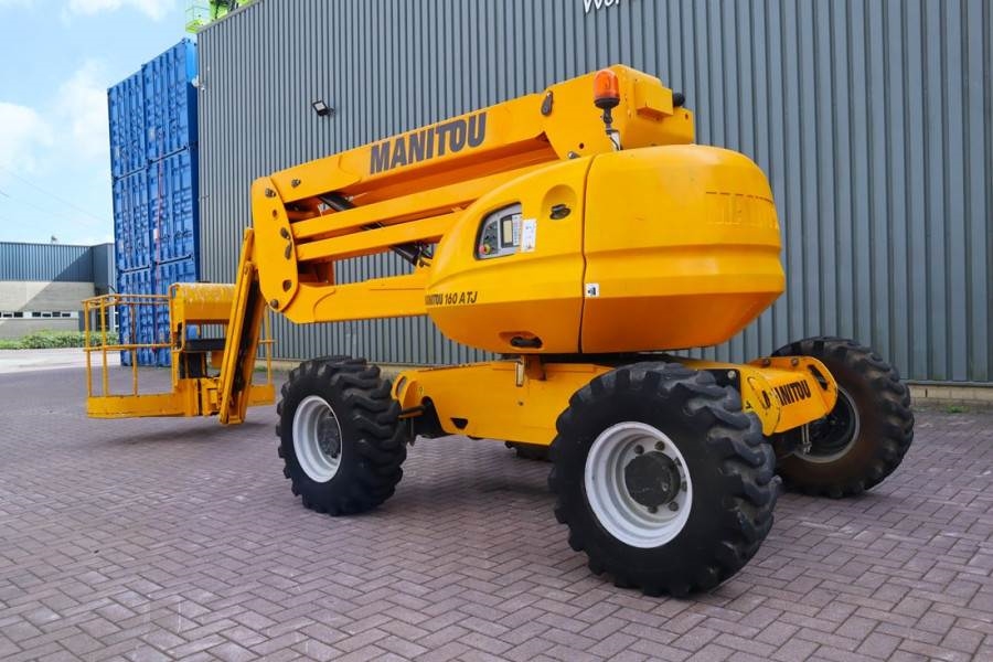 Manitou 160ATJ Diesel, 4x4x4 Drive, 16m Working Height, 8. 2012 MANITOU - 160ATJ - 63252 160ATJ Diesel, 4x4x4 Drive, 16m W...