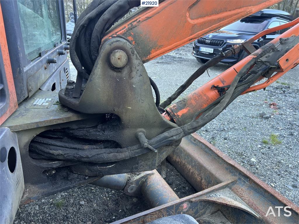 Doosan DX62R-3 excavator w/ rototilt, sanding bucket and 2015 21920 DX62R-3 excavator w/ rototilt, sanding bucket and 2015...