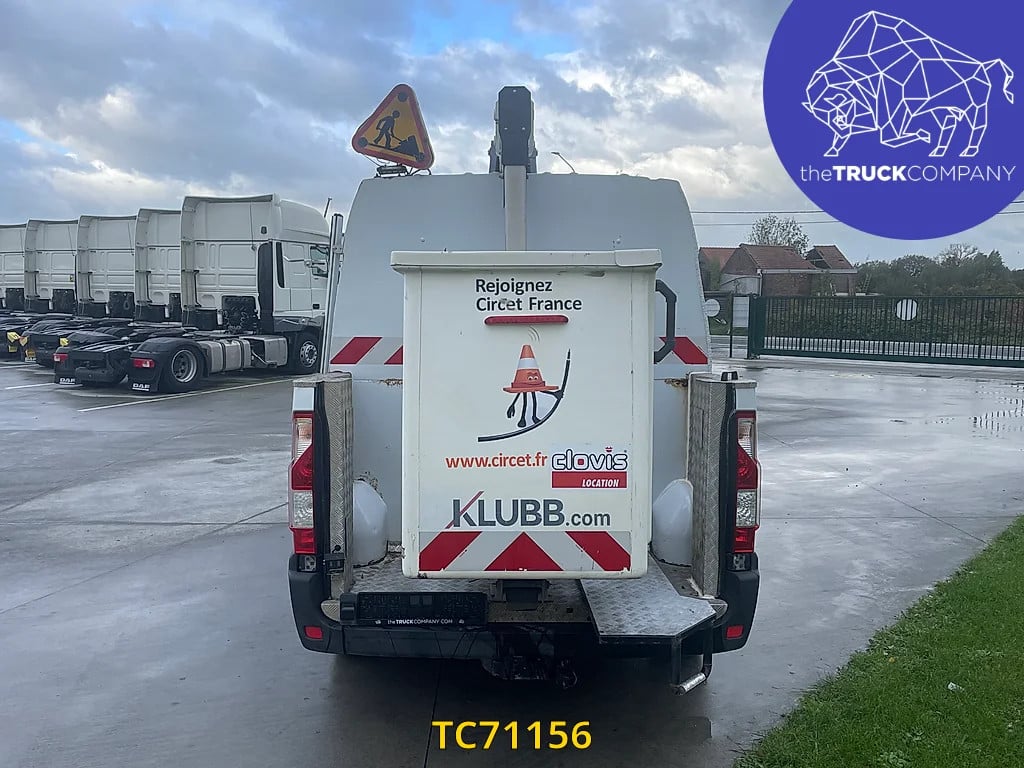Renault Master Hoogtewerker 2021 TC71156 Renault Master Hoogtewerker 2021 1 image 4