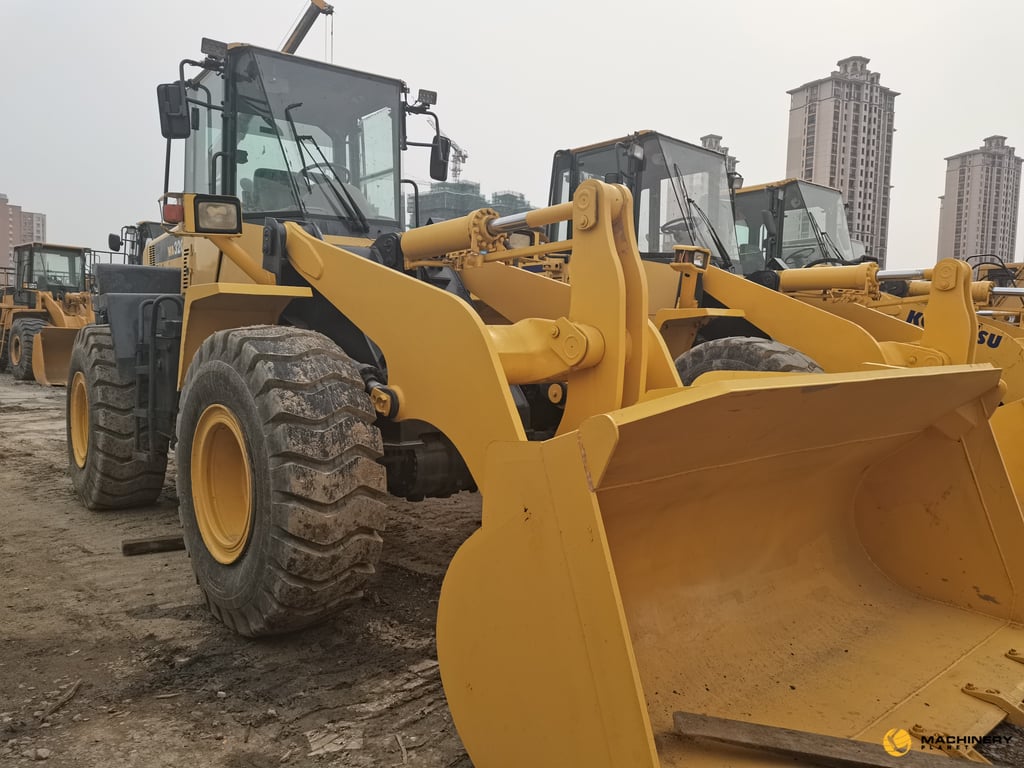 WA320-5 Komatsu good price hot sale WA320-5 2018 1 Wheel Loaders image 5