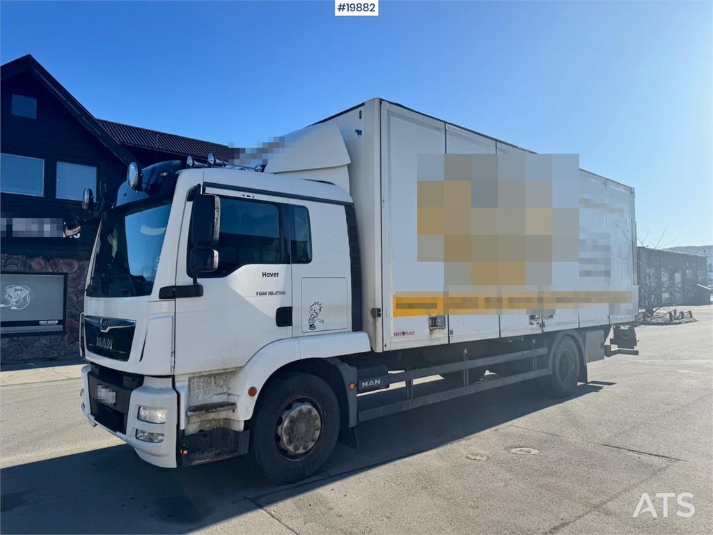 MAN TGM 18.290 4x2 Box truck w/ Full side opening. New 2018 19882 TGM 18.290 4x2 Box w/ Full side opening. New 2018 1 image 3