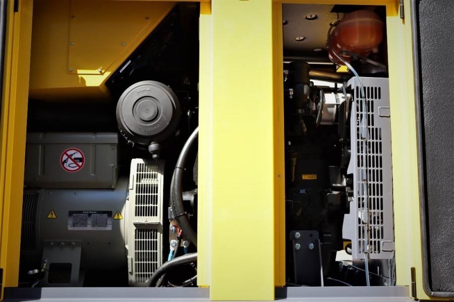 Atlas Copco QAS5 100 JD S3A Valid inspection, *Guarantee! Die 2020 ATLAS COPCO - QAS5 100 JD S3A - 60426 QAS5 100 JD S3A V...