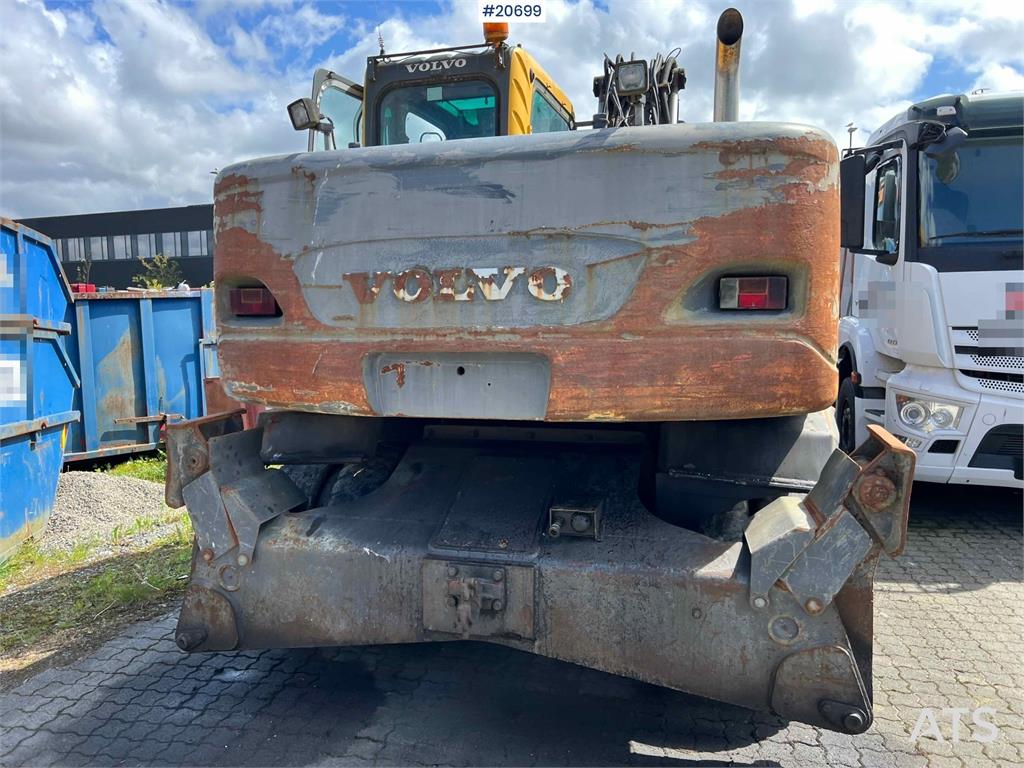 Volvo EW160B wheeled machine w/ support leg and shear 2004 20699 EW160B wheeled machine w/ support leg and shear 2004 1 Cr...