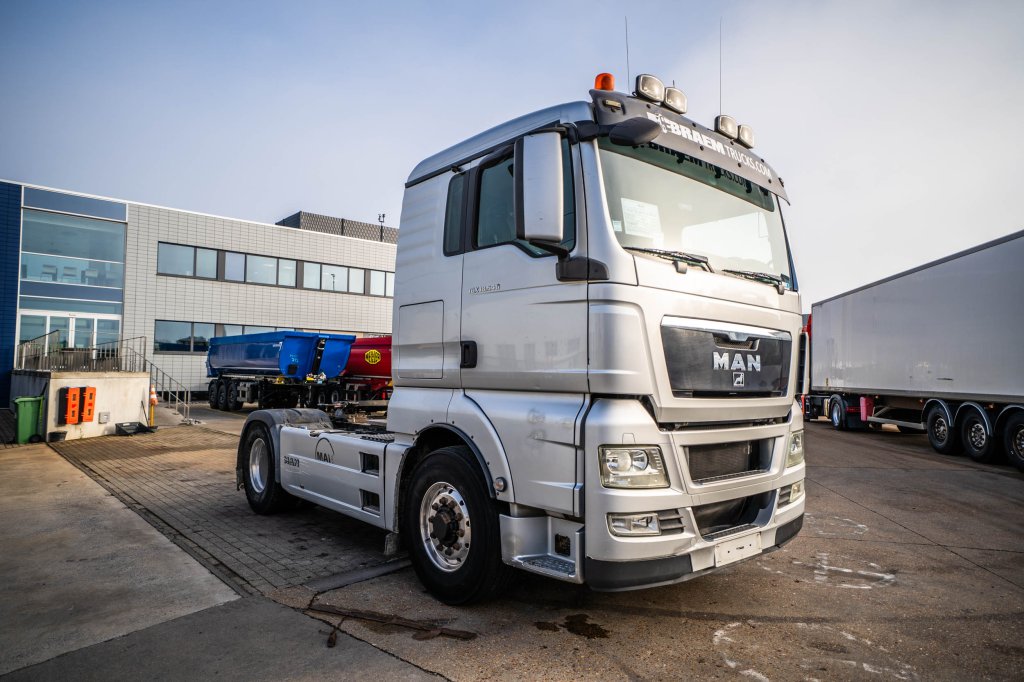 MAN TGX 18.540 XL BLS - 4X4H + KIPHYDR. 2012 E64691 TGX 18.540 XL BLS - 4X4H + KIPHYDR. 2012 1 image 2