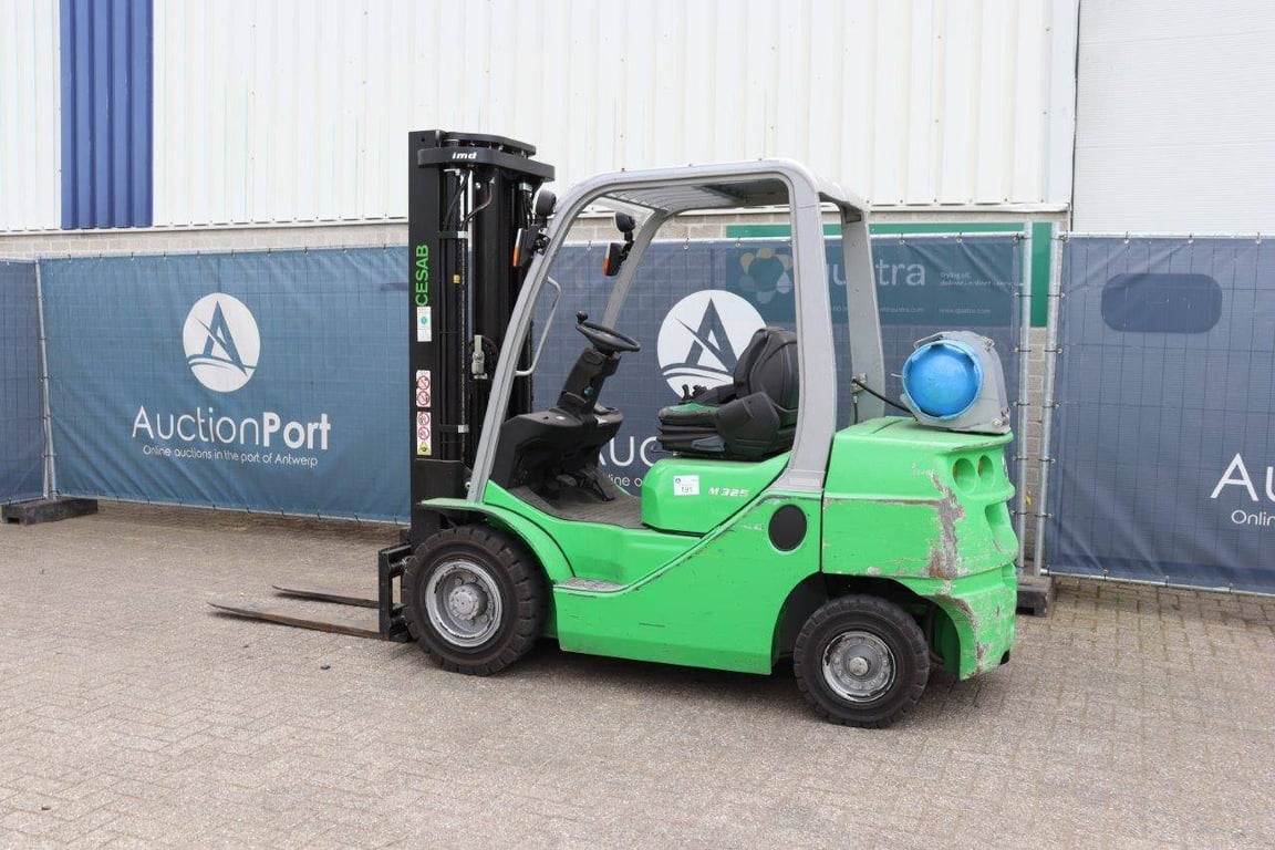 Forklift CESAB M325G LPG 2500kg 2018 2018 Cesab M325G 2018 1 Forklift image 3