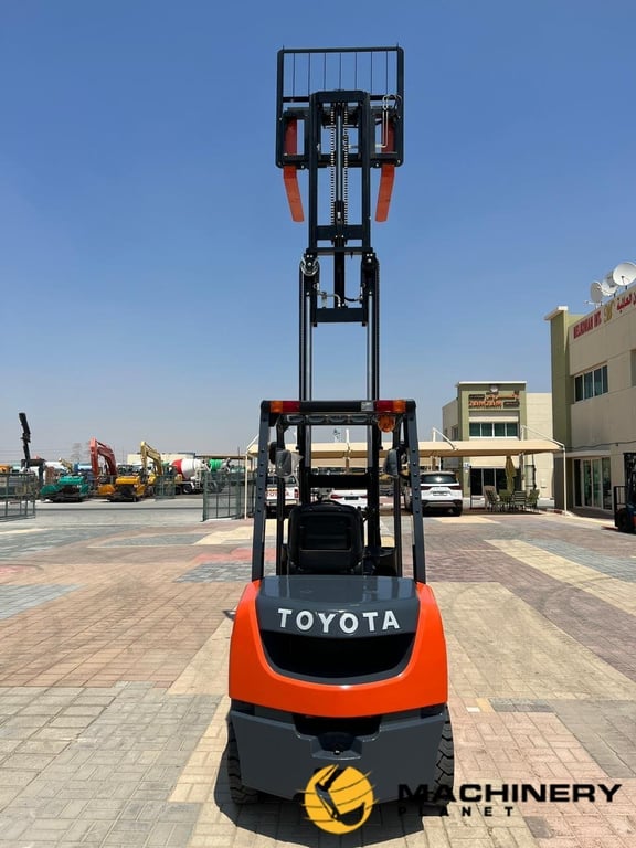 Heavy machinery product image - Image 5 of 14