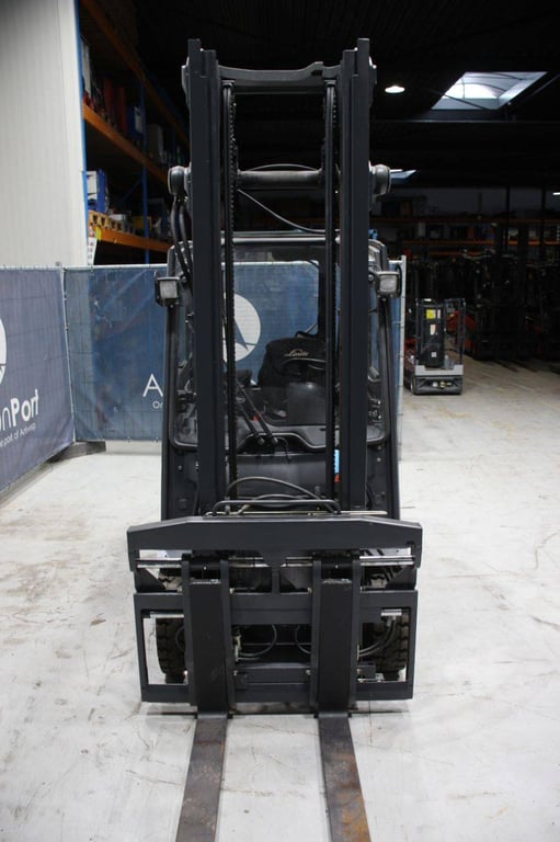 Forklift Linde E30L-01 Electric 3000kg 2014 2014 E30L-01 2014 1 Forklift image 7