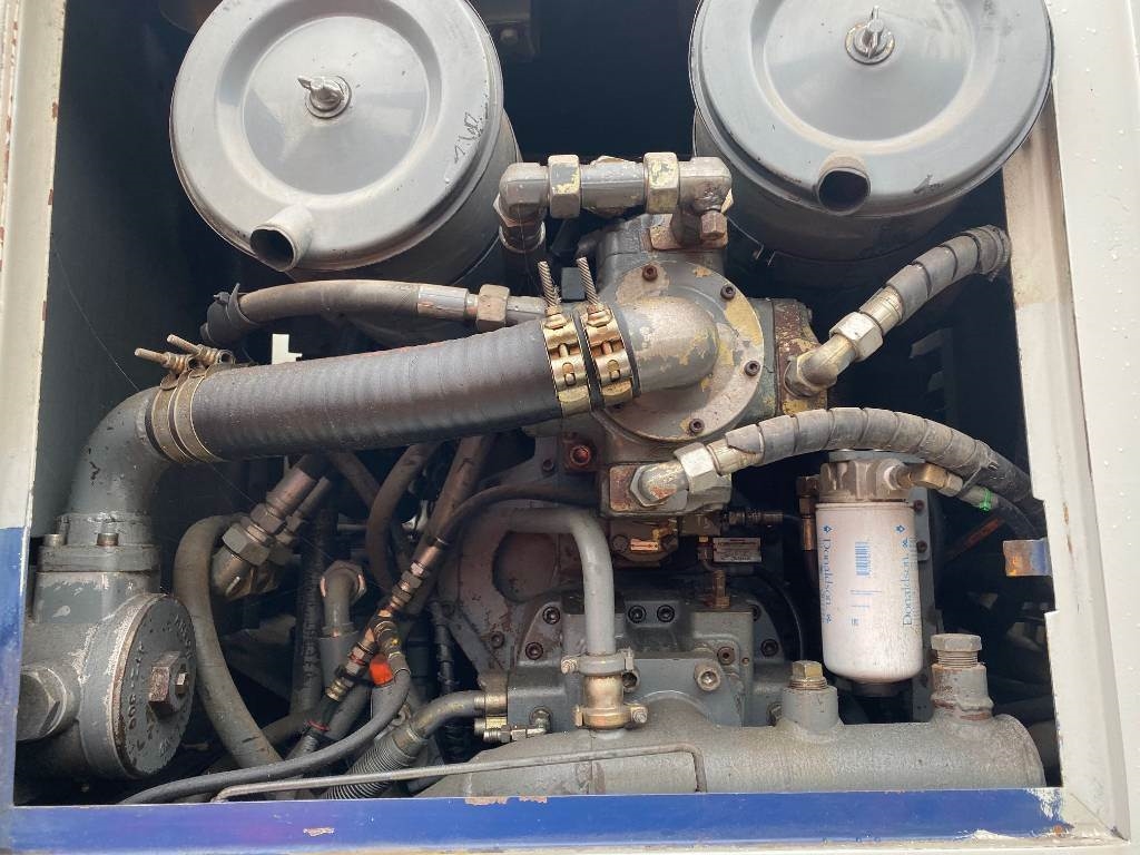 Hitachi KH 150-3 1994 3445 KH 150-3 1994 1 image 14