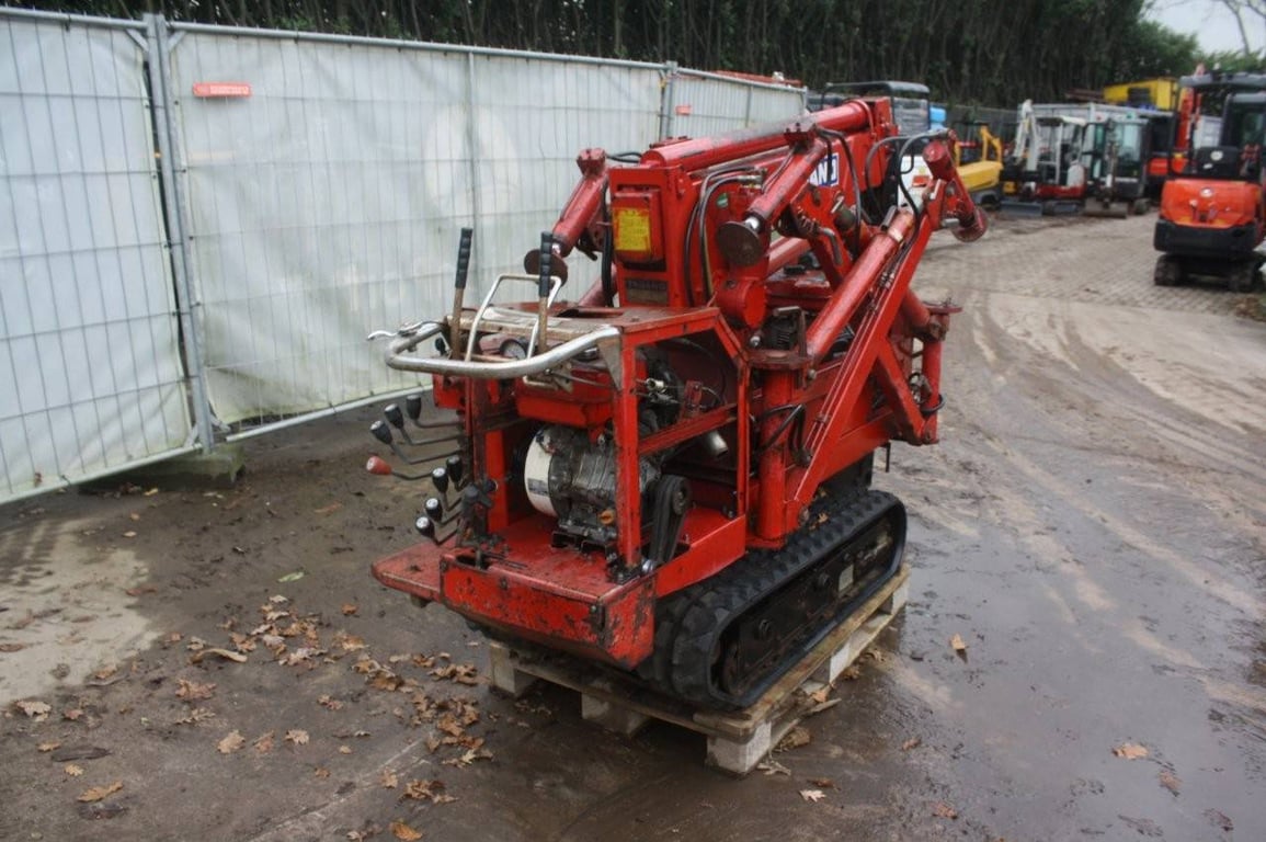 Tadano TM10 Petrol Crane TM10 1 Crane trucks image 3
