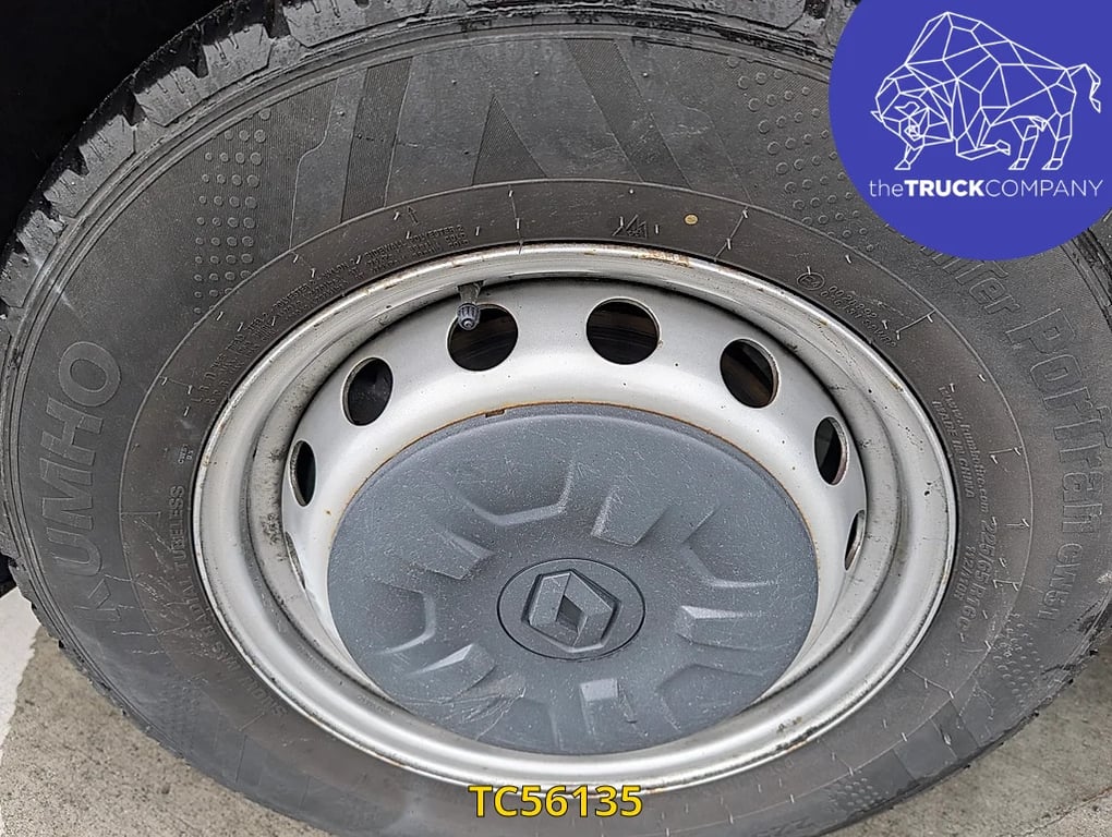 Renault Master 130ch l2h2 2023 TC56135 Renault Master 130ch l2h2 2023 1 image 12