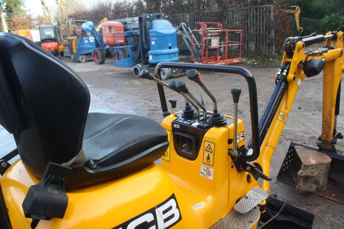 Mini excavator JCB 8008 CTS Diesel 2018 2018 8008 CTS 2018 1 image 9