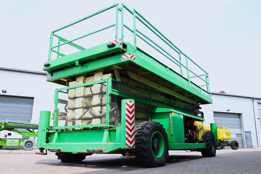 Holland Lift Megastar G-320DL30-4WDS/N Diesel, 4x4x4 Drive, 34m 2007 HOLLAND LIFT - Megastar G-320DL30-4WDS/N - 90085 Holl...