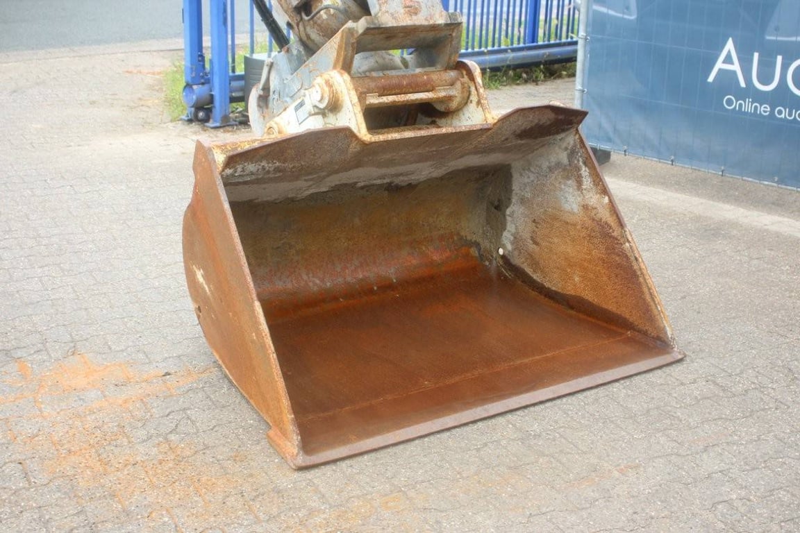Wheel excavator New Holland MH5 Plus Diesel 2008 2008 MH5 Plus 2008 1 Wheel Loaders image 12
