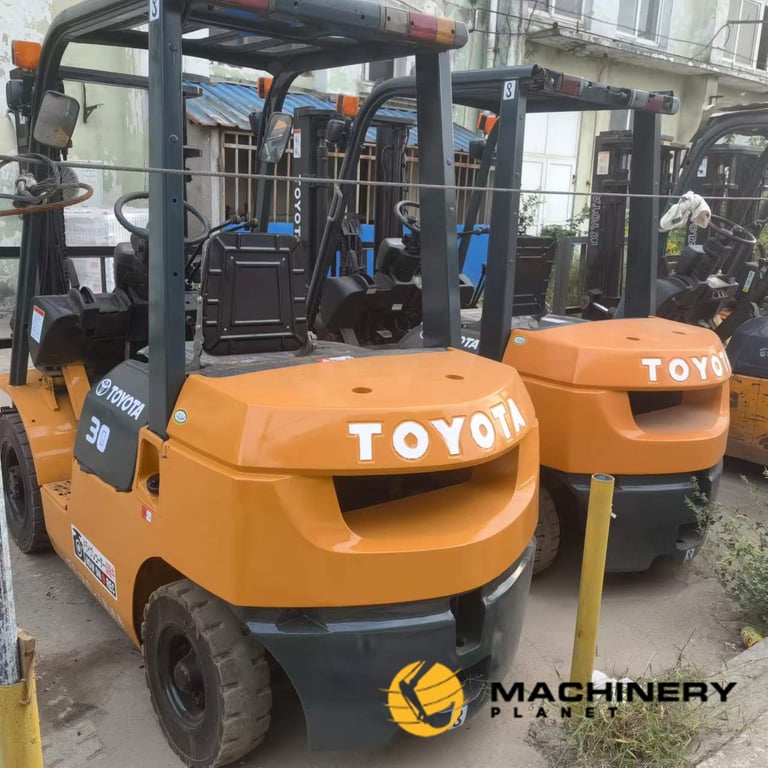 Toyota Forklift 3 Tons Good Quality For Sale 7FDA30 2020 1 Forklift image 2