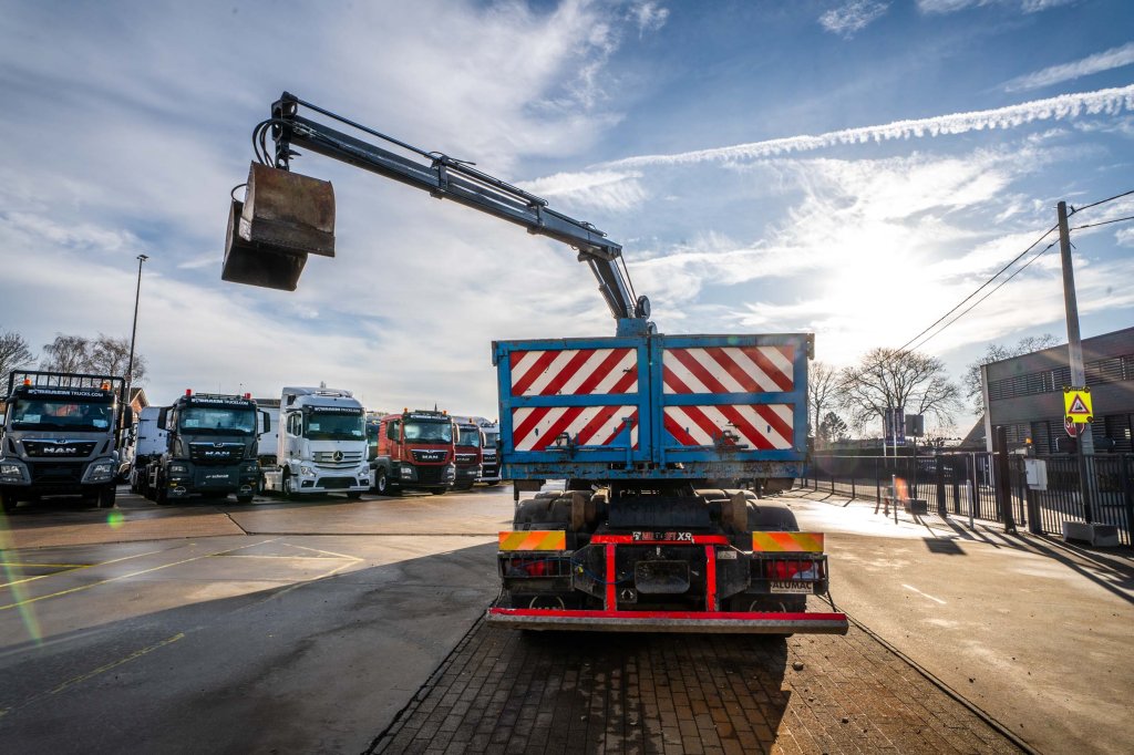 MAN TGS 35.400 BL - HIAB 144 E-2 DUO 2011 E64844 TGS 35.400 BL - HIAB 144 E-2 DUO 2011 1 image 5