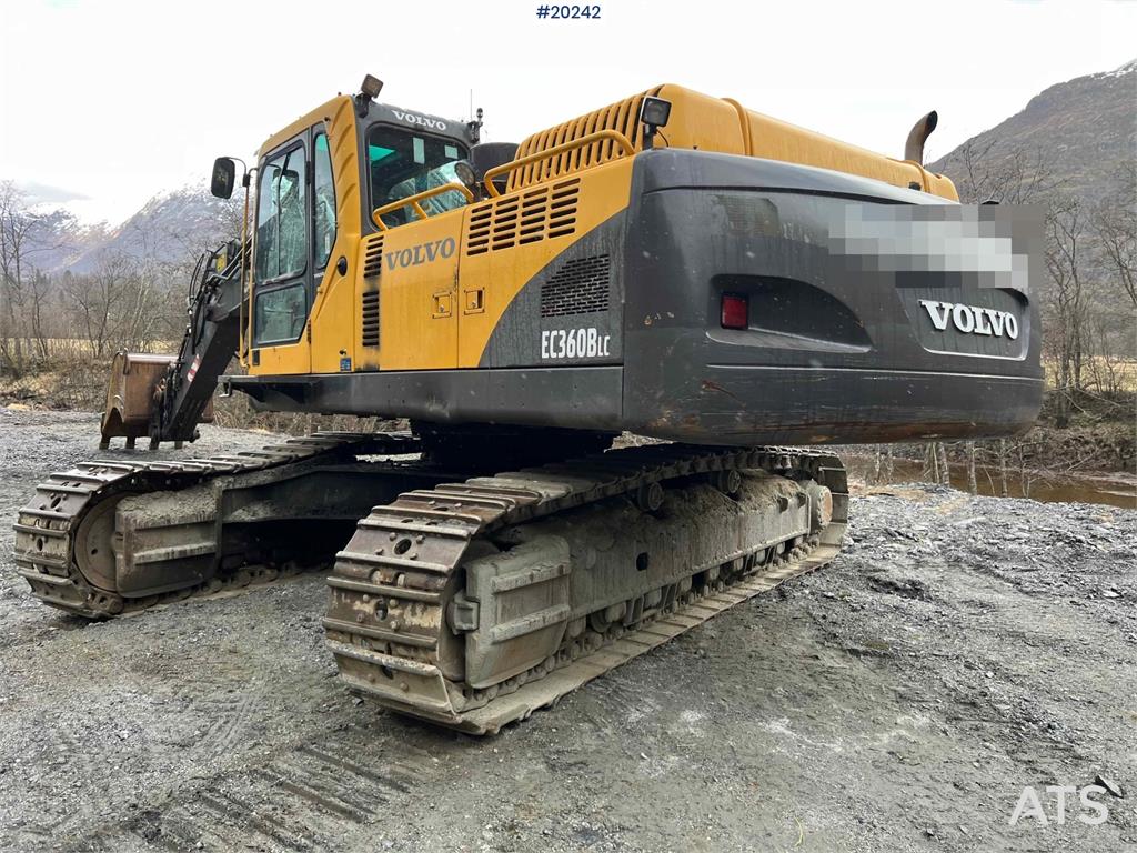 Volvo EC360 BLC excavator w/ Teeth bucket, video 2005 20242 EC360 BLC excavator w/ Teeth bucket, video 2005 1 Crawler Exca...