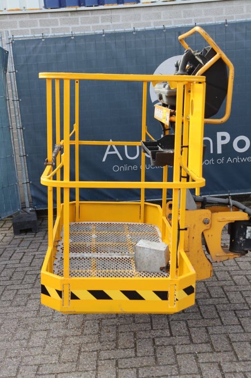 Articulating boom lift HA16 RTJ PRO Diesel 2016 2016 HA16 RTJ PRO 2016 1 image 9
