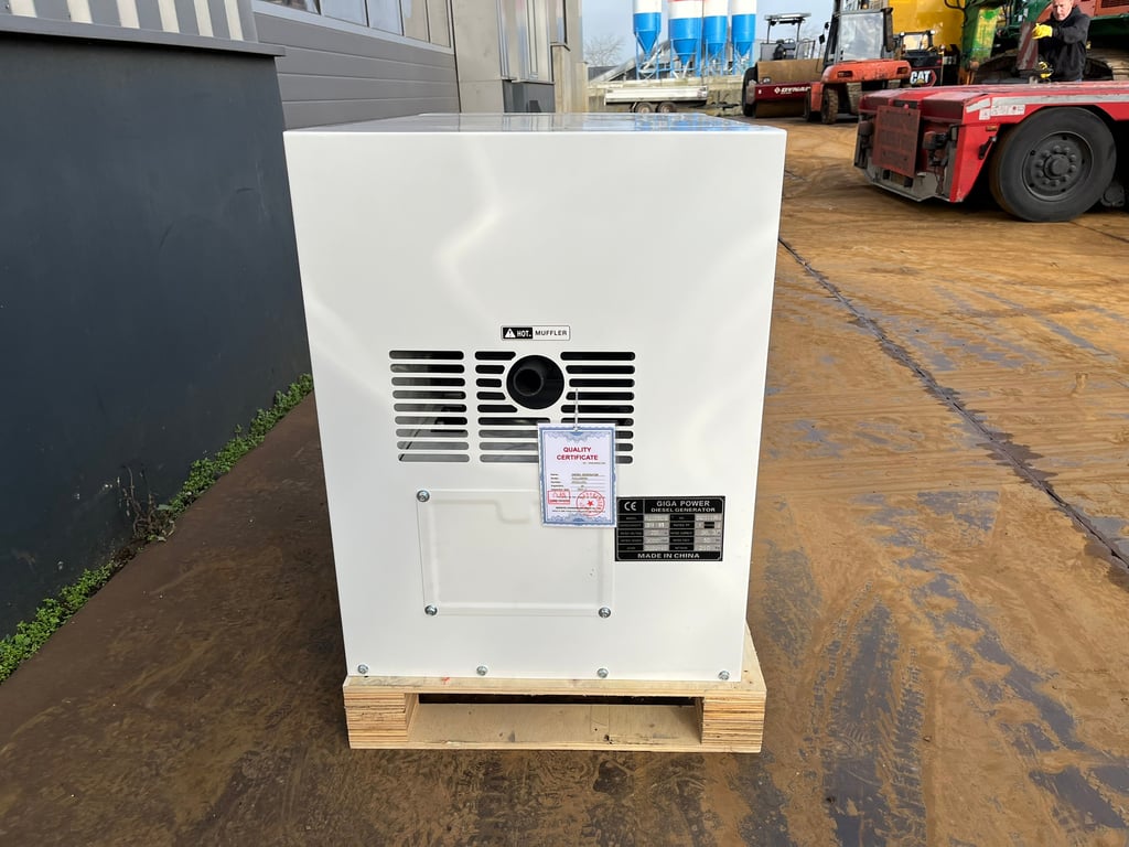 Giga power PLD12000SE 10 kVA silent generator 2022 00031644 Giga power PLD12000SE 10 kVA silent generator 2022 0 image 7
