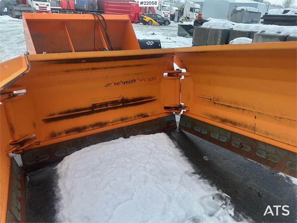 Schmidt folding wing snow plough 2020 22058 Schmidt folding wing snow plough 2020 1 image 23