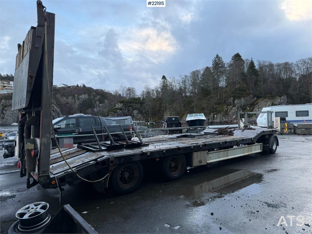 Damm SL-28M 3-axle machinery trailer with hydraulic dri 2013 22195 Damm SL-28M 3-axle machinery trailer with hydraulic dri...