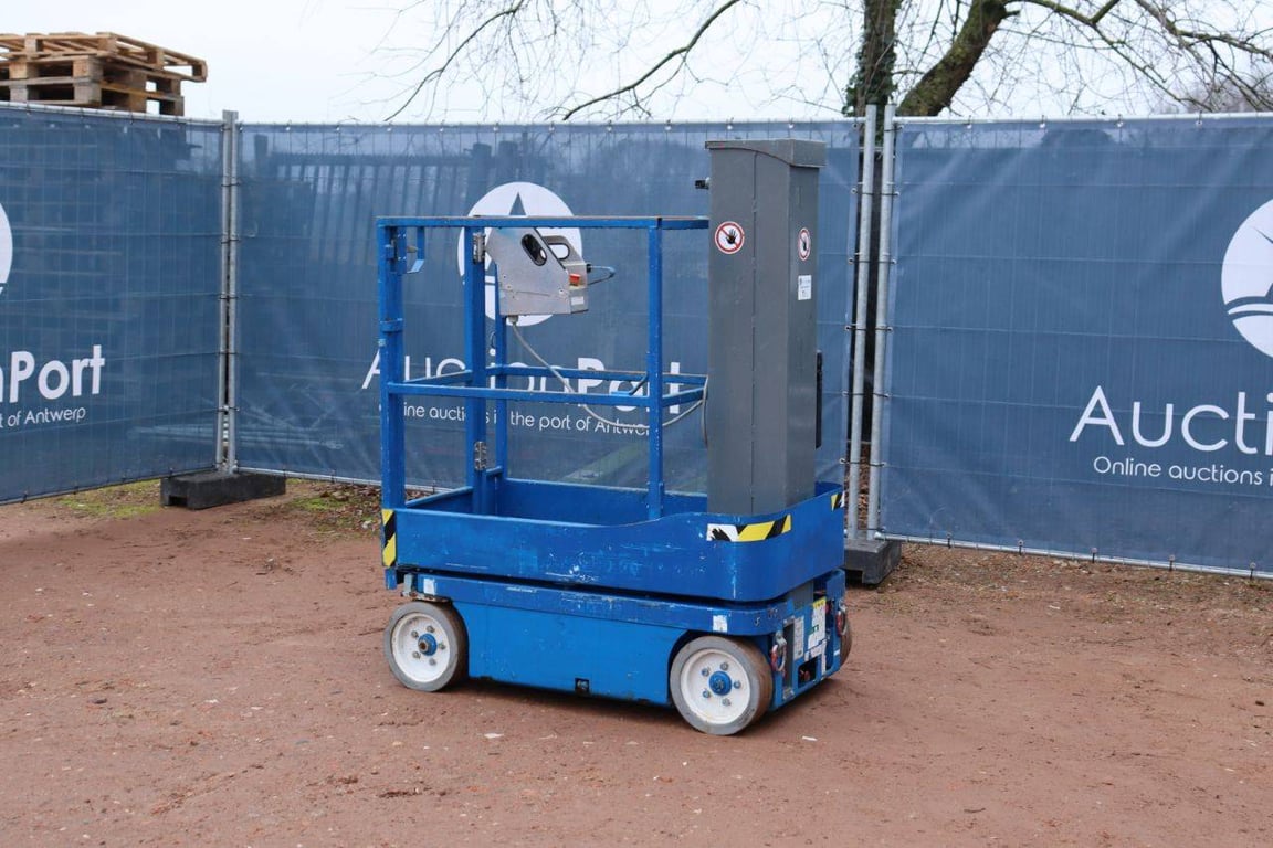 Skyjack SJ 12 Electric Mast Lift 5.66m 2015 2015 SJ 12 2015 1 image 3