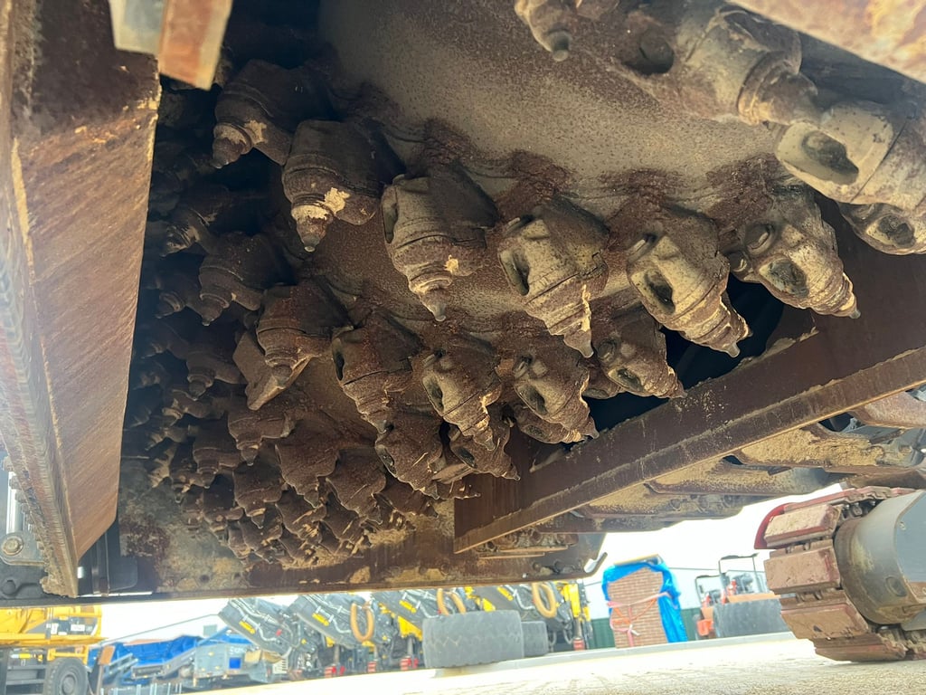 Bomag BM2000/75 Cold Planer 2017 70001142 BM2000/75 Cold Planer 2017 1 image 10