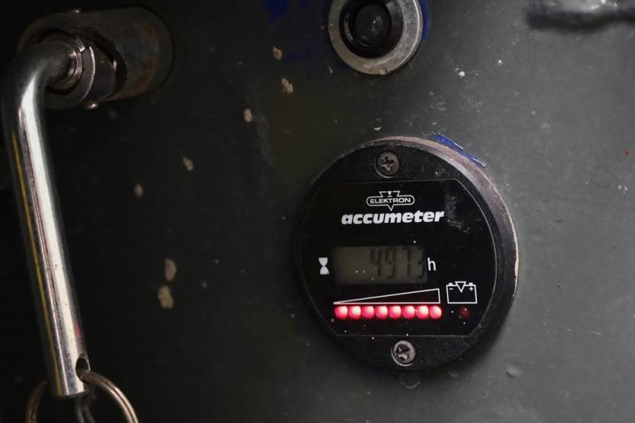 Holland Lift Ecostar HL-7814 Electric, 10m Working Height, 450k 2010 HOLLAND LIFT - Ecostar HL-7814 - 63501 Holland lift E...