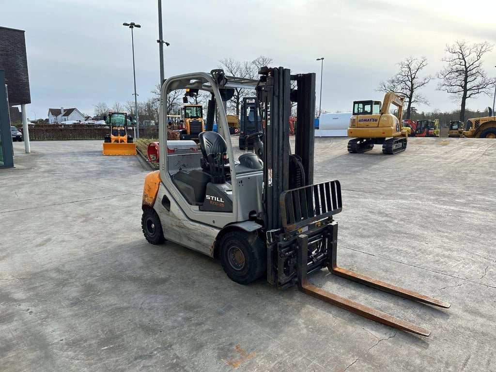 Forklift Still RX70-25T LPG 2500kg 2012 2012 Still RX70-25T 2012 1 Forklift image 3