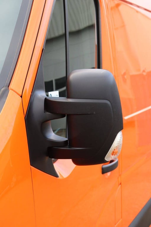 Opel MOVANO Diesel Van 2015 2015 Opel Movano 2015 1 image 13