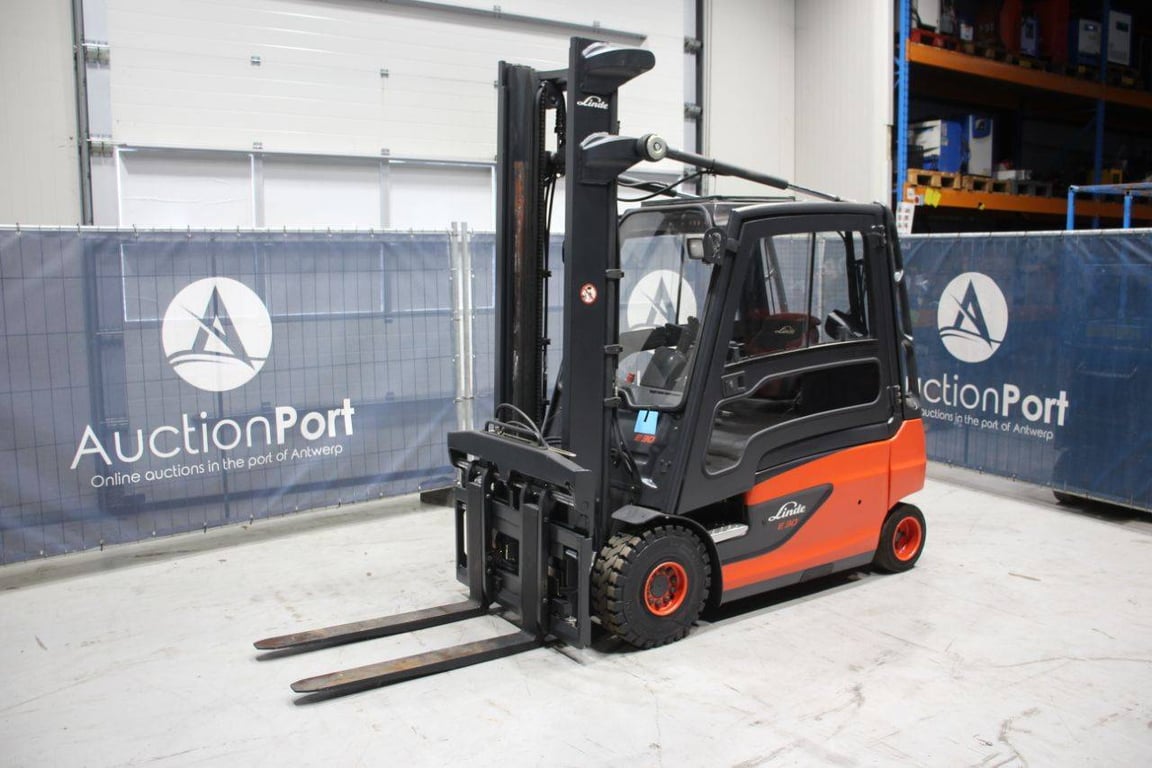 Forklift Linde E30L-01 Electric 3000kg 2014 2014 E30L-01 2014 1 Forklift image 8