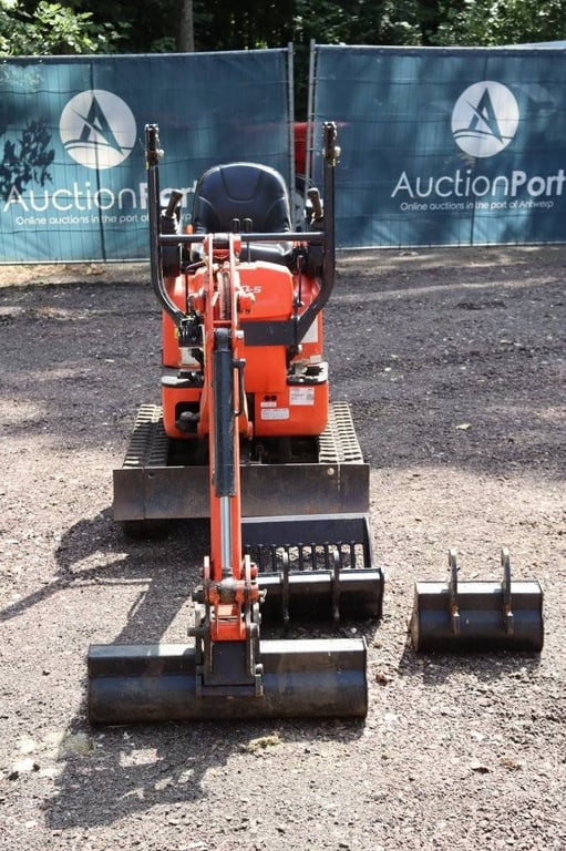 Mini excavator Kubota U10-5 Diesel U10-5 1 image 7