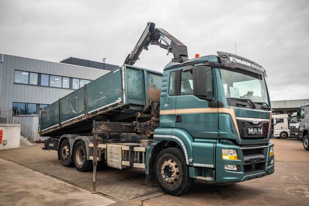 MAN TGS 26.440 BL + HMF 1520 2014 E62905 TGS 26.440 BL + HMF 1520 2014 1 image 2