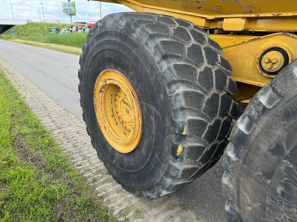 Caterpillar 740B 2011 70001403 740B 2011 1 image 14