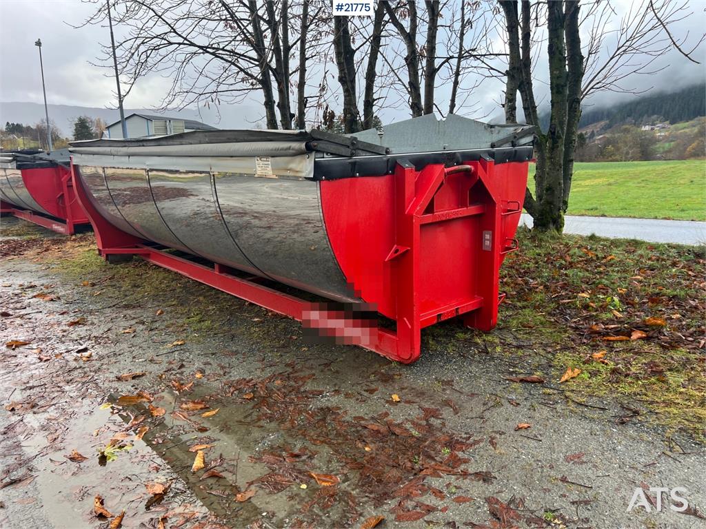 BFAB asphalt tank w/ air-controlled canopy 2015 21775 BFAB asphalt tank w/ air-controlled canopy 2015 1 image 2