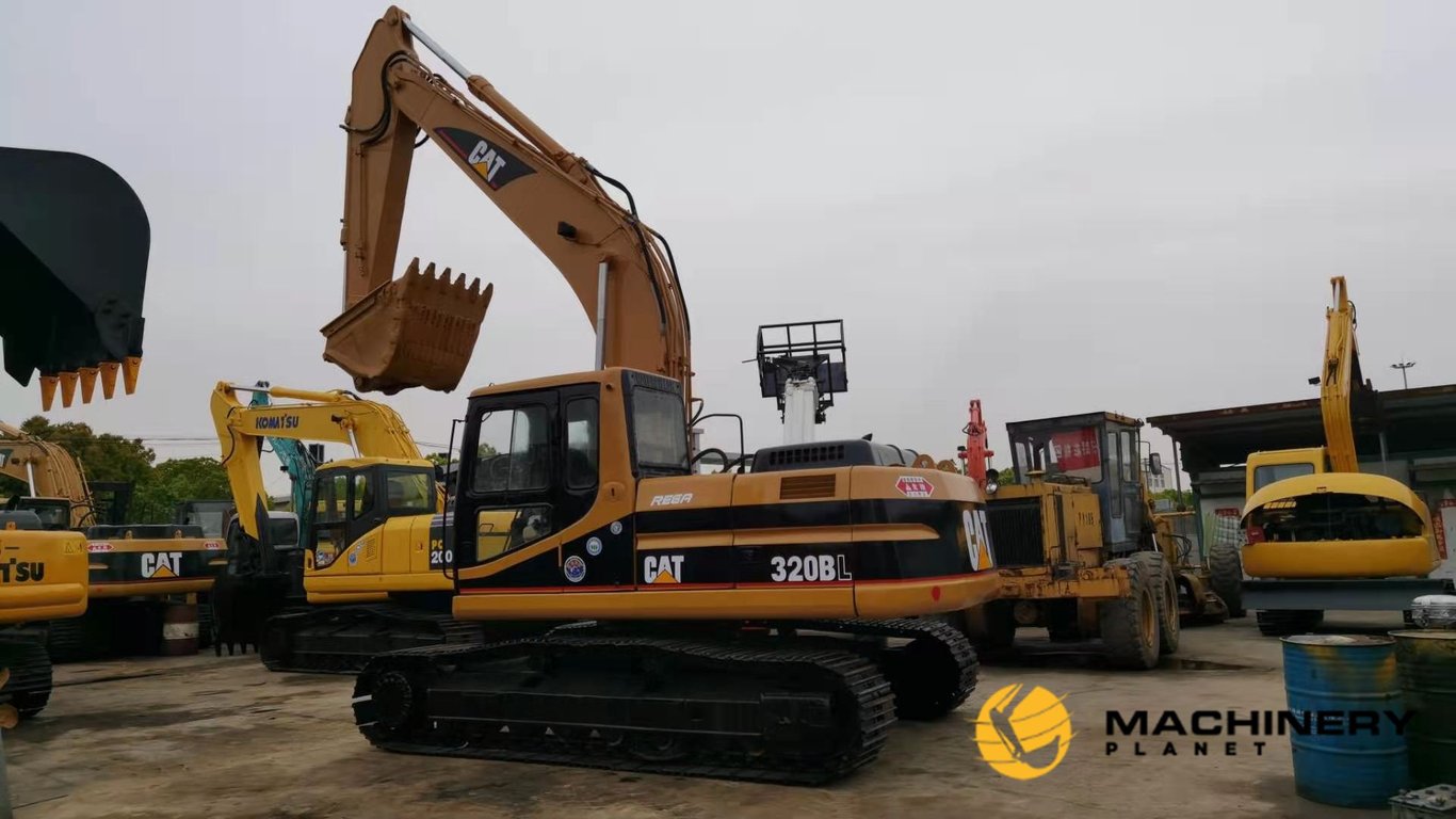 320BL Caterpillar Used Crawler Excavator 20tons LOW PRICE 320BL 2018 1 Crawler Excavators image 9